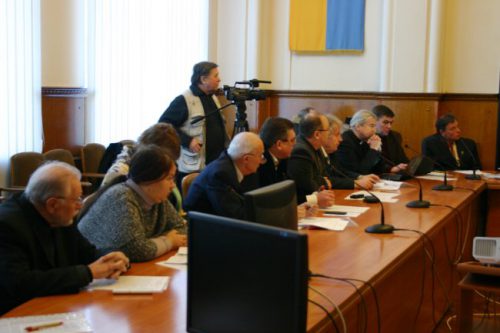 Круглий стіл в Харкові щодо законопроекту "Про державну мову"