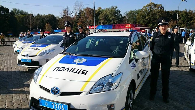 Куди зникли патрульні поліцейські машини в Харкові?